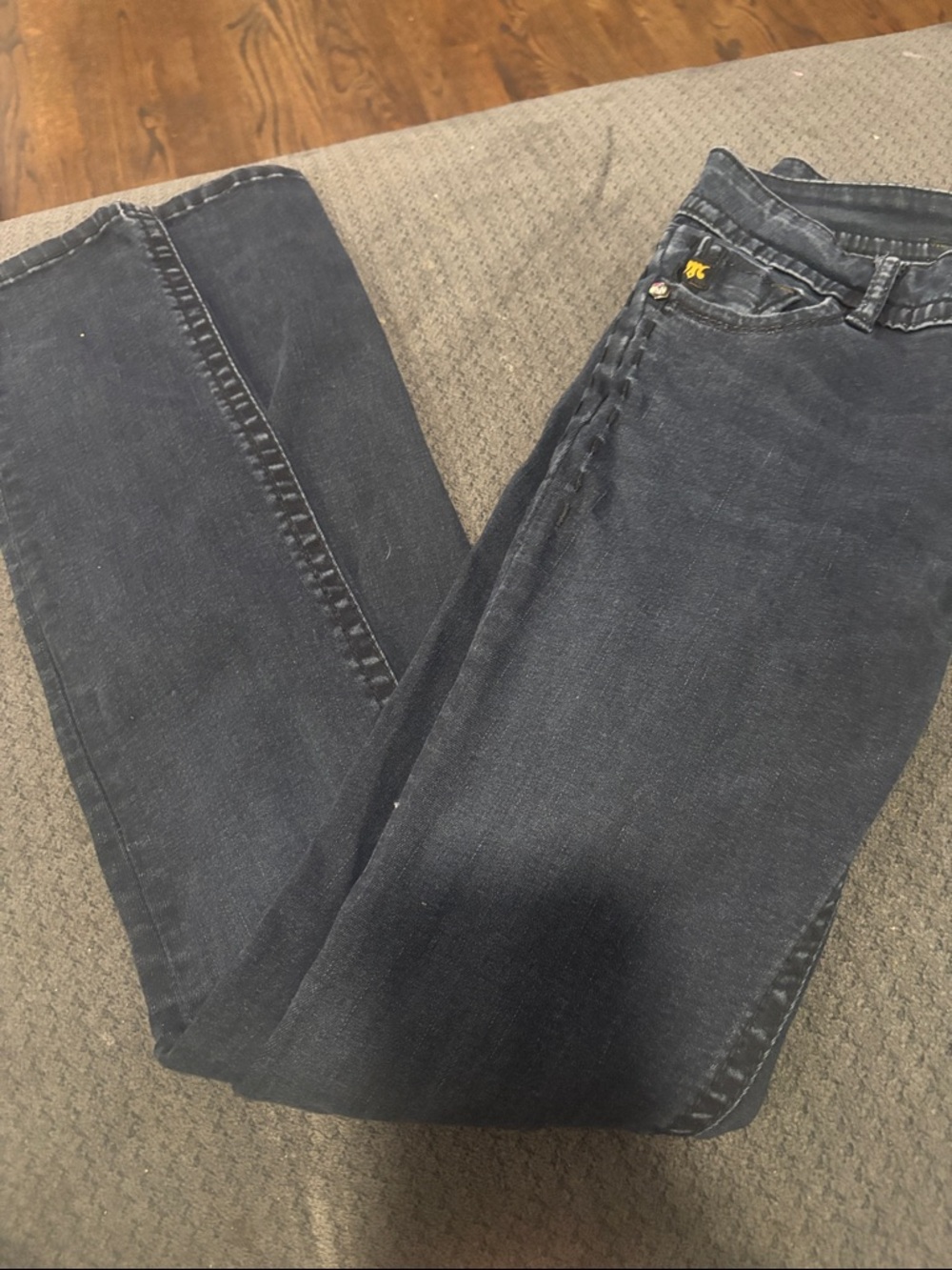 ⭐️2/$10 - Dark Blue Jeans - Classic Straight Fit